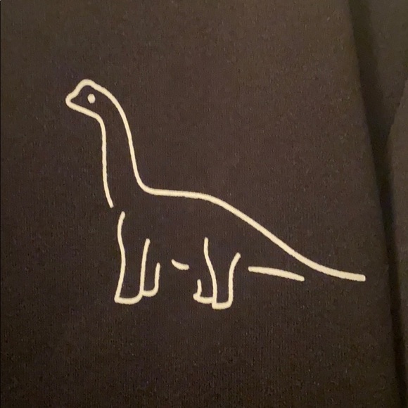 long sleeve soft comfortable dino shirt - Picture 2 of 3